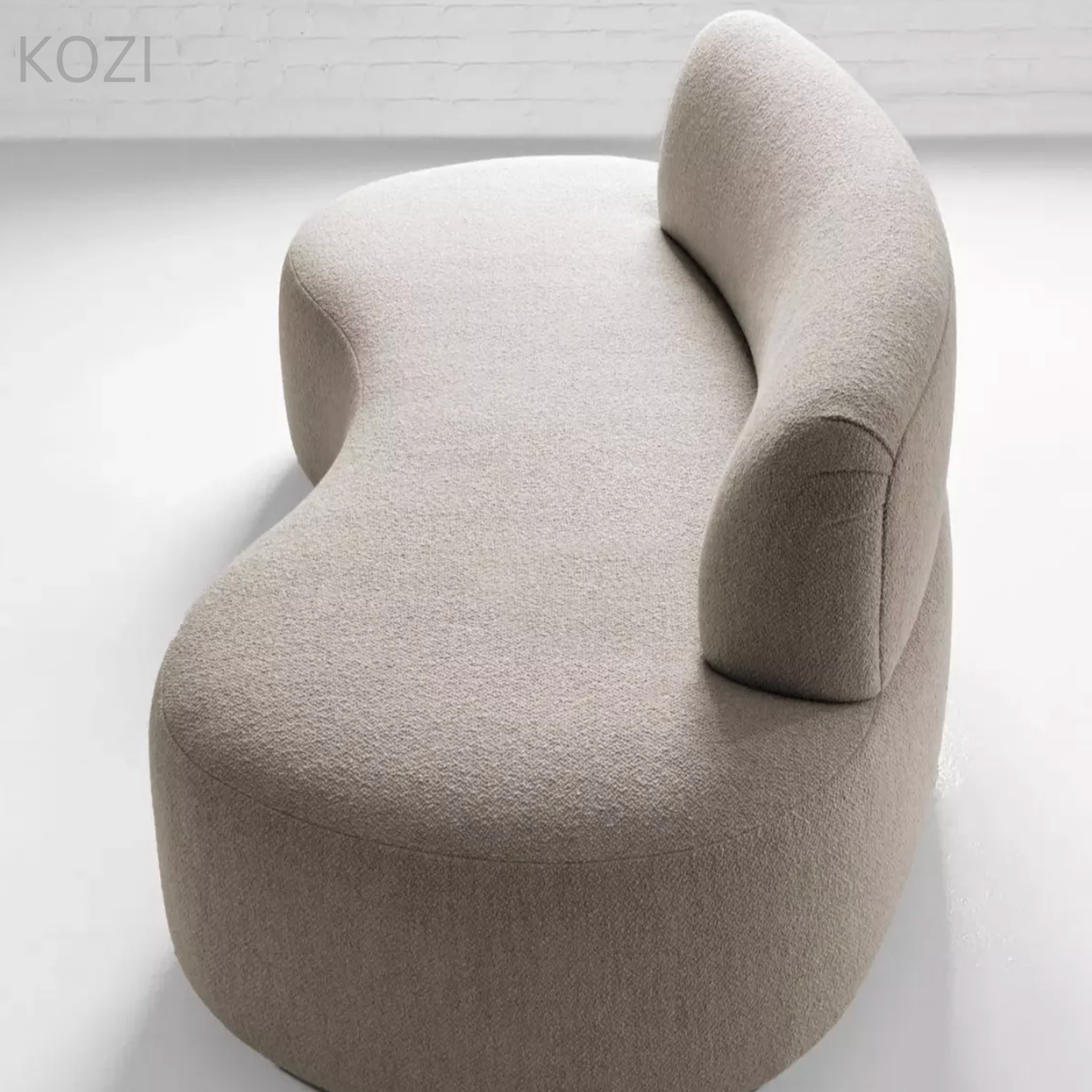 LENOX Performance Boucle Curve Sofa