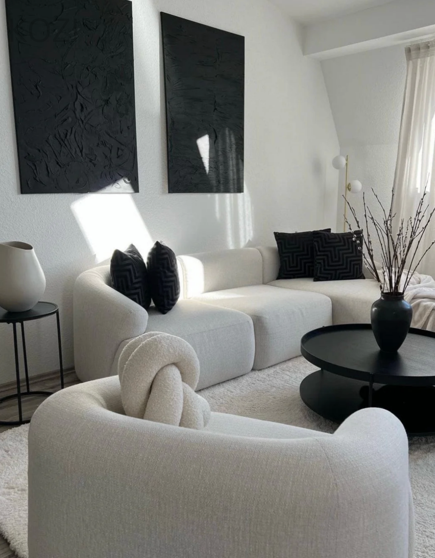 JOVYN Scratch Resistant Sofa