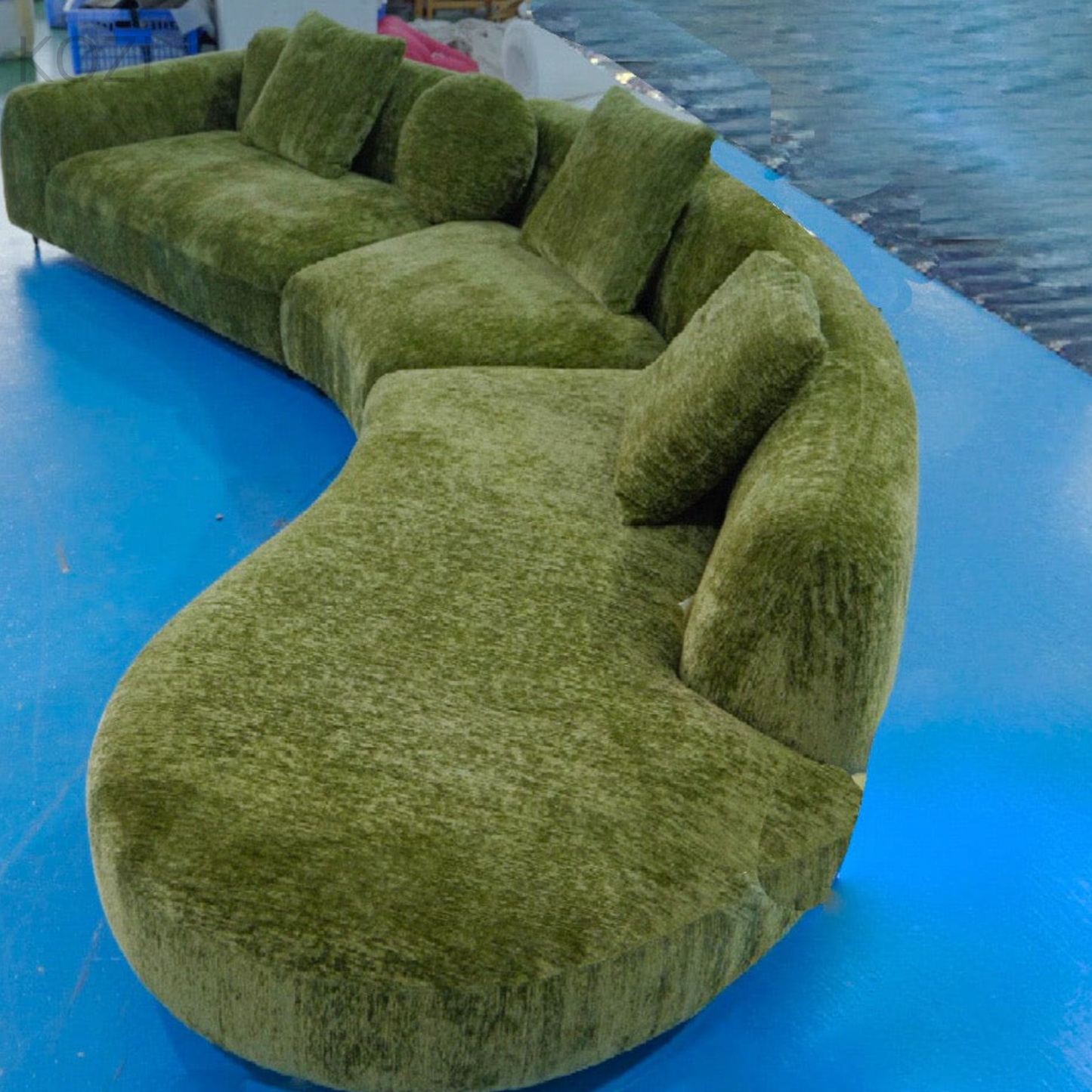 SELYRA Performance Boucle Curve Sofa
